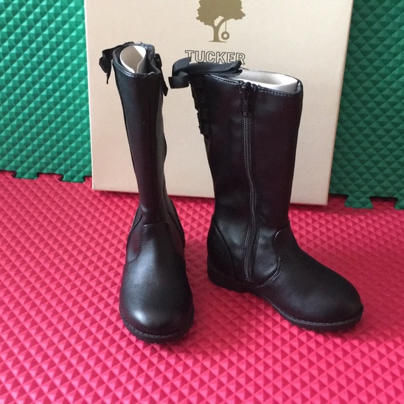 NEW Tucker+Tate Toddler Girl Boots Size 9. - Picture 1 of 4